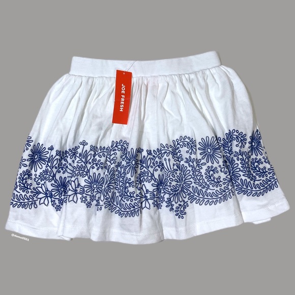 NWT Joe Fresh Girls White Skirt With Blue Hem - Picture 2 of 6